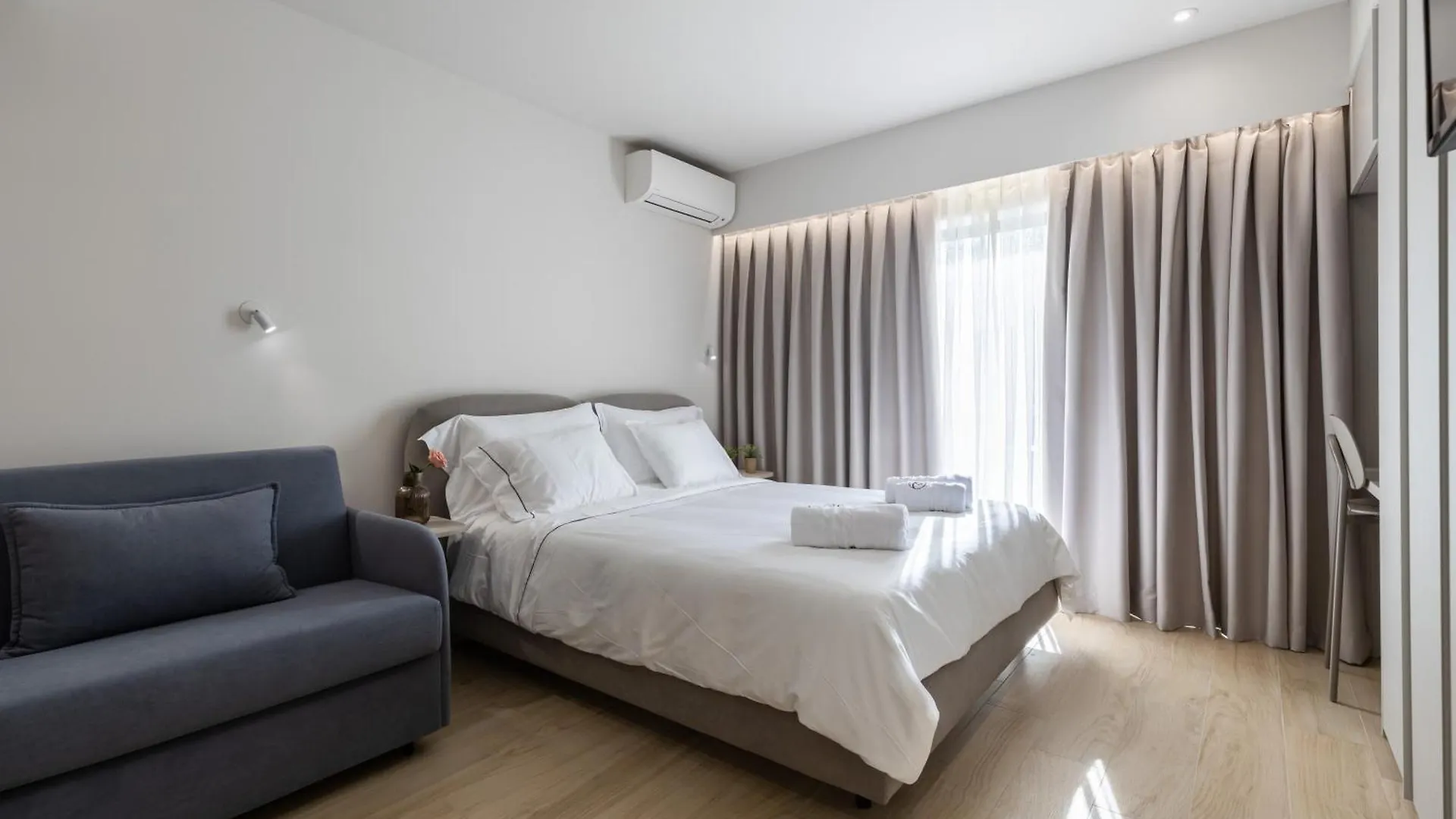 Hotel apartamentowy Ener Studios Tirana